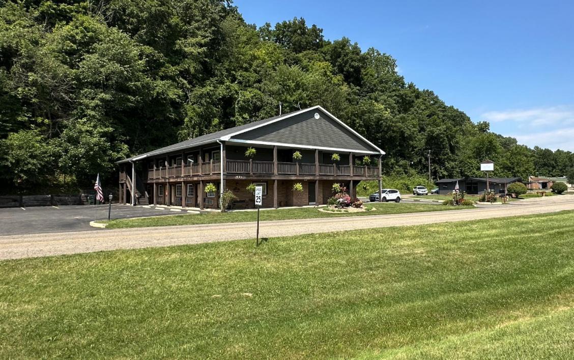 Coshocton The Roscoe Boutique Motel المظهر الخارجي الصورة